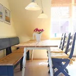 Blau-gelb Apartment *